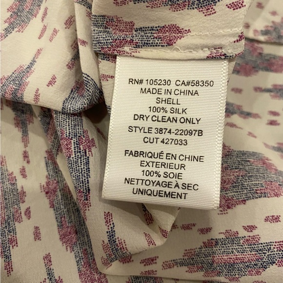 Joie 100% silk patterned blouse v neck 3/4 sleeve top size XXS flowy shirt - Picture 11 of 15